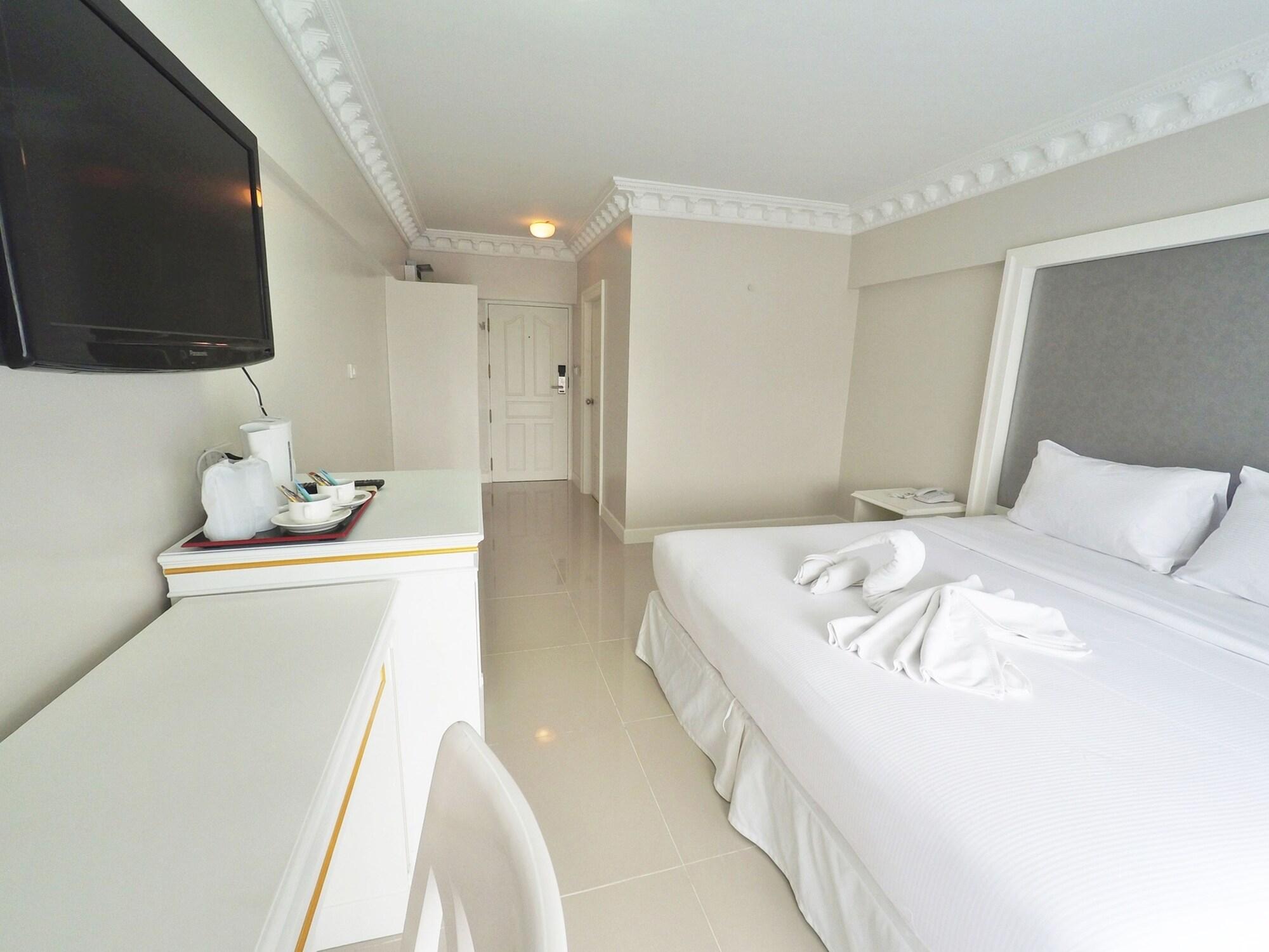 Romance Sukhumvit 97 酒店